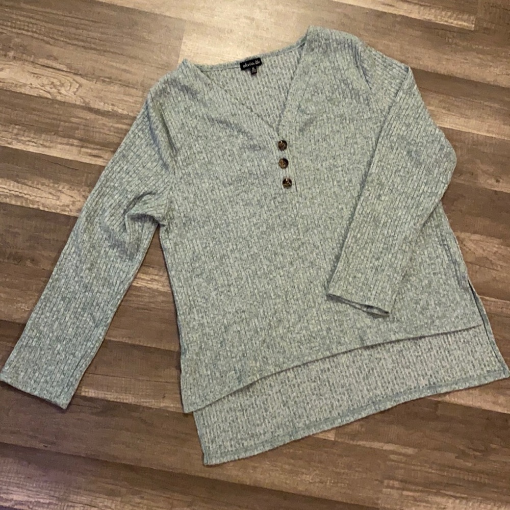 Olivia Blu Top, Sage Green